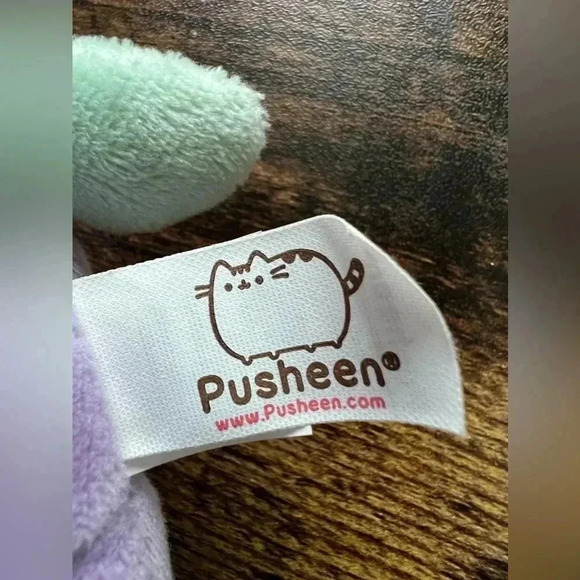 Gund | Pusheen mermaid plush - clam shell. 7” - Picture 3 of 8